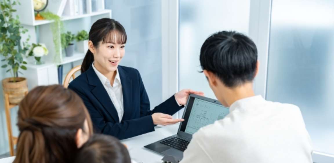 最低3社の見積比較！